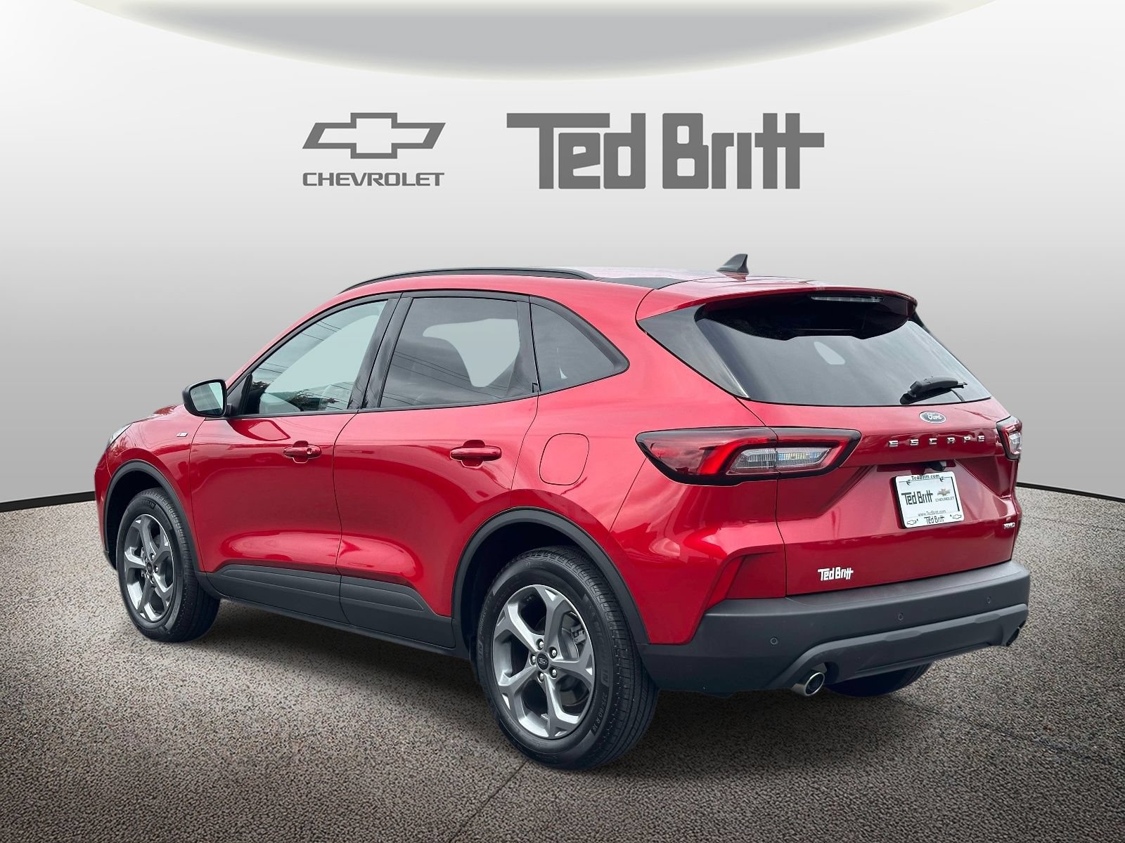 Used 2025 Ford Escape ST-Line w/ Tech Pack #1 AWD/4WD image 6