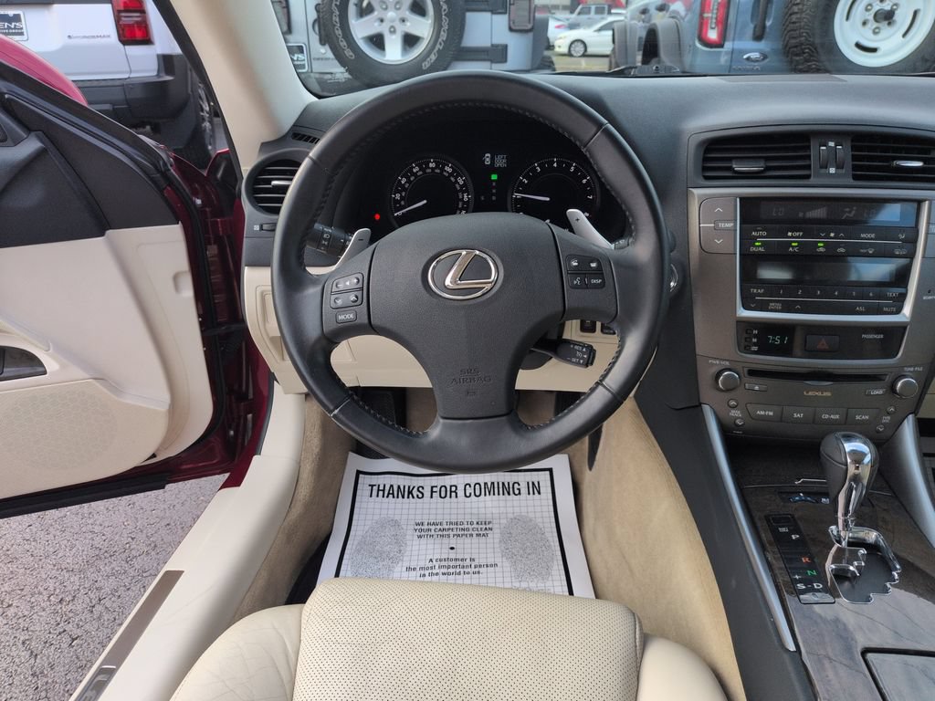 Used 2010 Lexus IS 250C RWD image 13