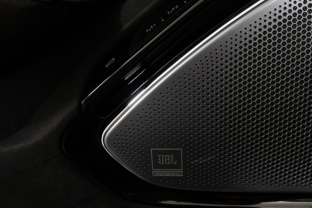 Certified 2024 Ferrari Roma Spider image 34