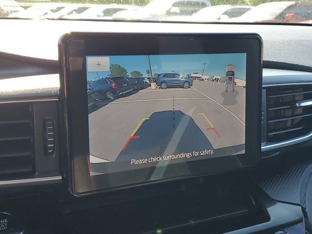 Used 2024 Ford Explorer ST-Line w/ Class IV Trailer Tow Package AWD/4WD image 21