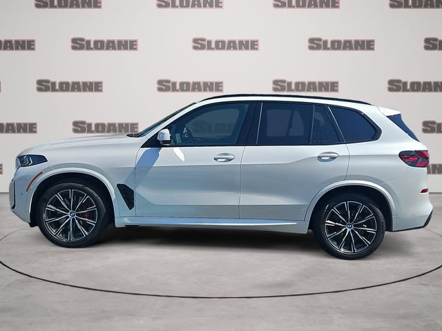 Used 2026 BMW X5 xDrive40i w/ M Sport Package AWD/4WD image 2