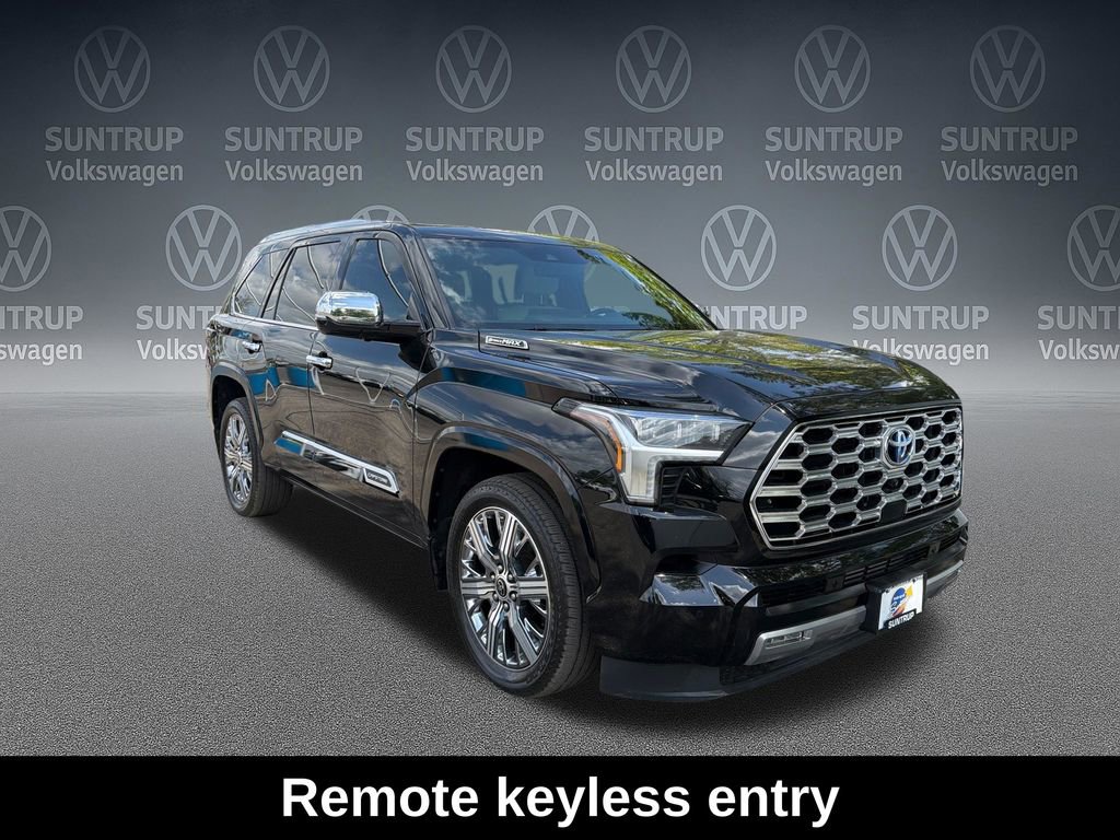 Used 2024 Toyota Sequoia Capstone AWD/4WD image 9