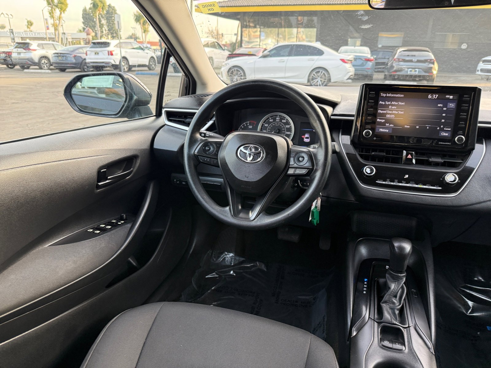 Used 2022 Toyota Corolla LE image 17