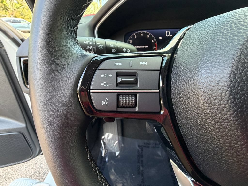 Used 2024 Honda Civic Touring image 22
