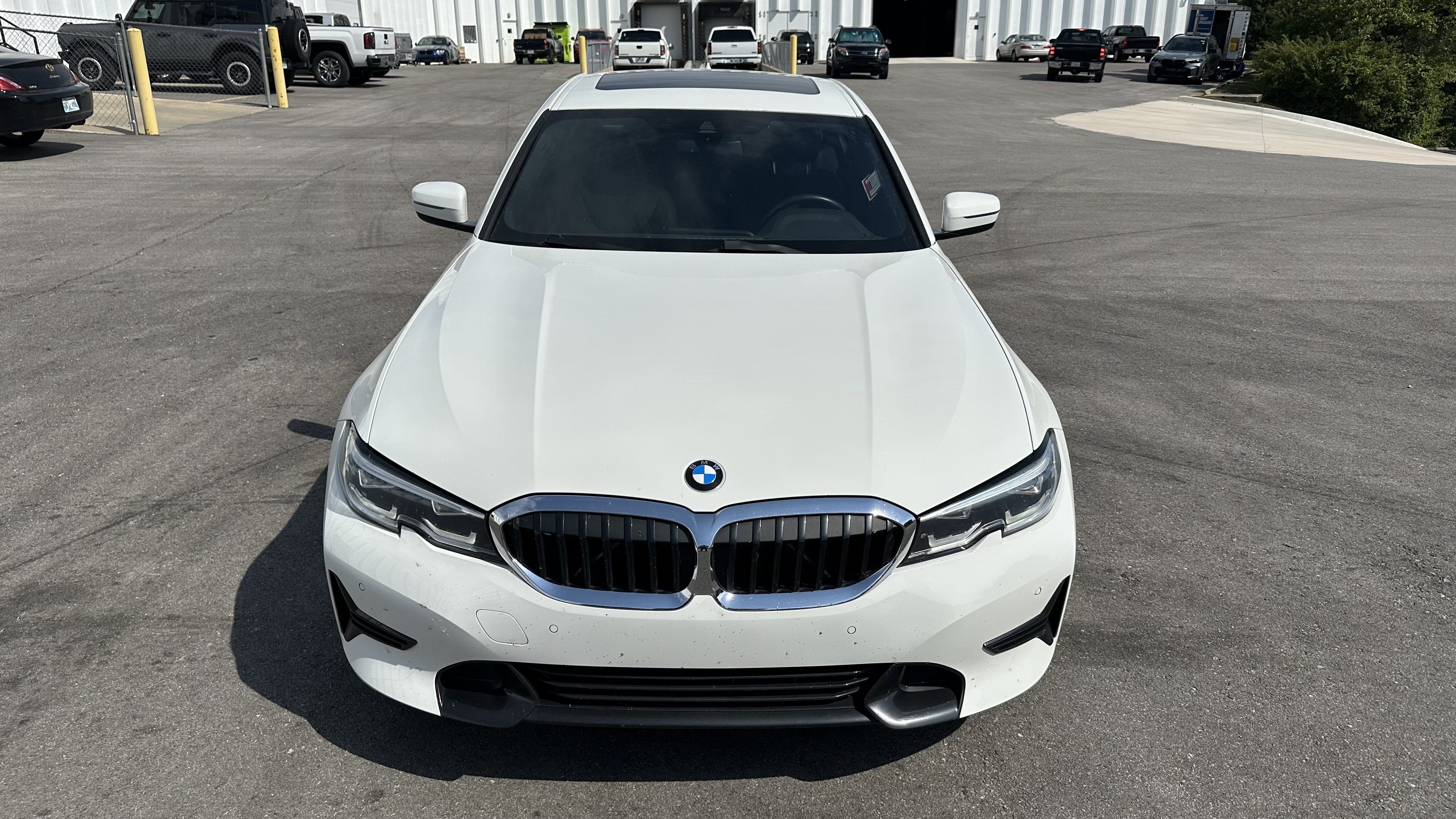 Used 2022 BMW 330i xDrive Sedan w/ Driving Assistance Package AWD/4WD image 3