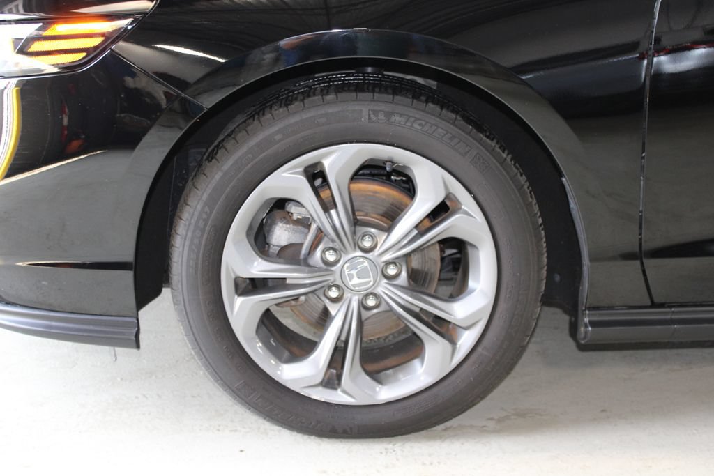 Used 2023 Honda Accord EX image 4