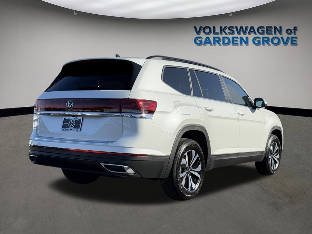 New 2026 Volkswagen Atlas SE image 7