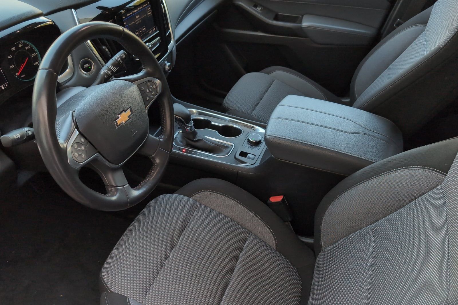 Used 2021 Chevrolet Traverse LT w/ LPO, Cargo Package image 10