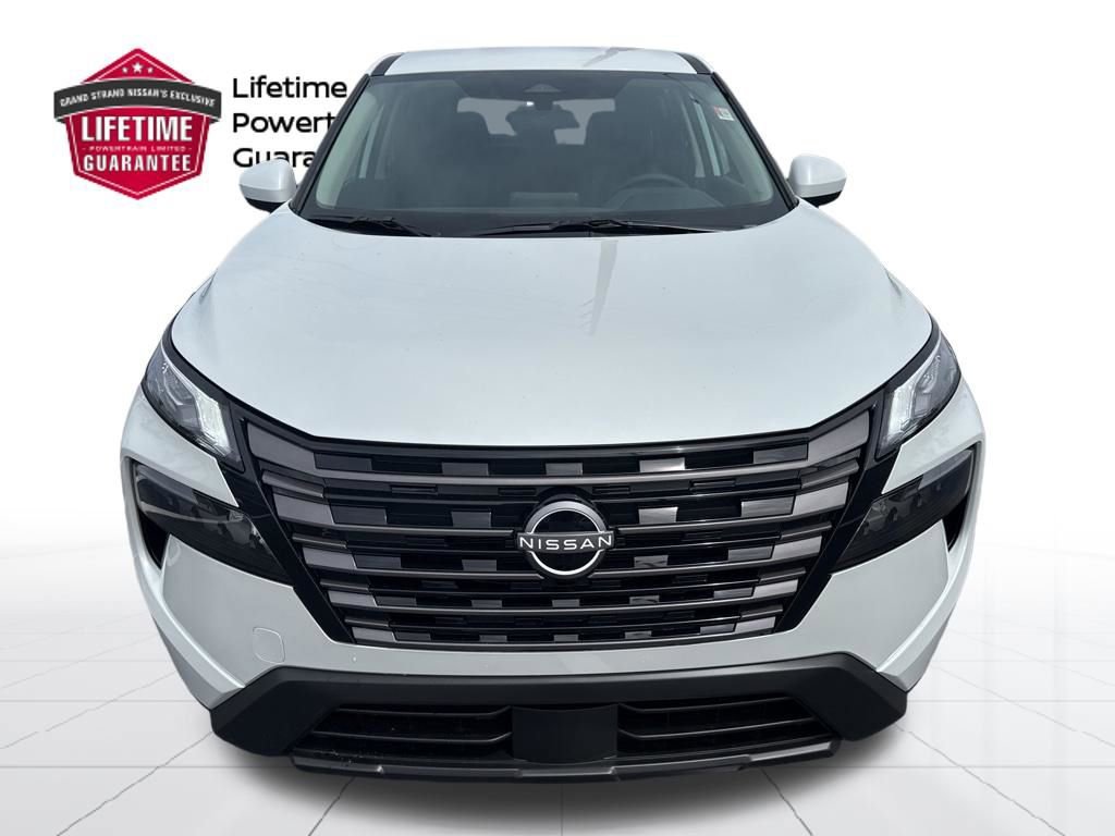 New 2026 Nissan Rogue SV FWD image 2