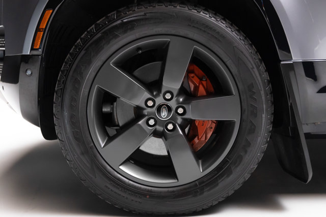 Used 2021 Land Rover Defender 90 X AWD/4WD image 5