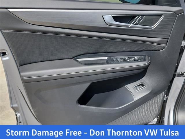 New 2026 Volkswagen Atlas Cross Sport SE image 11