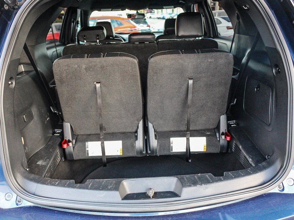 Used 2017 Ford Explorer XLT w/ Equipment Group 202A image 28