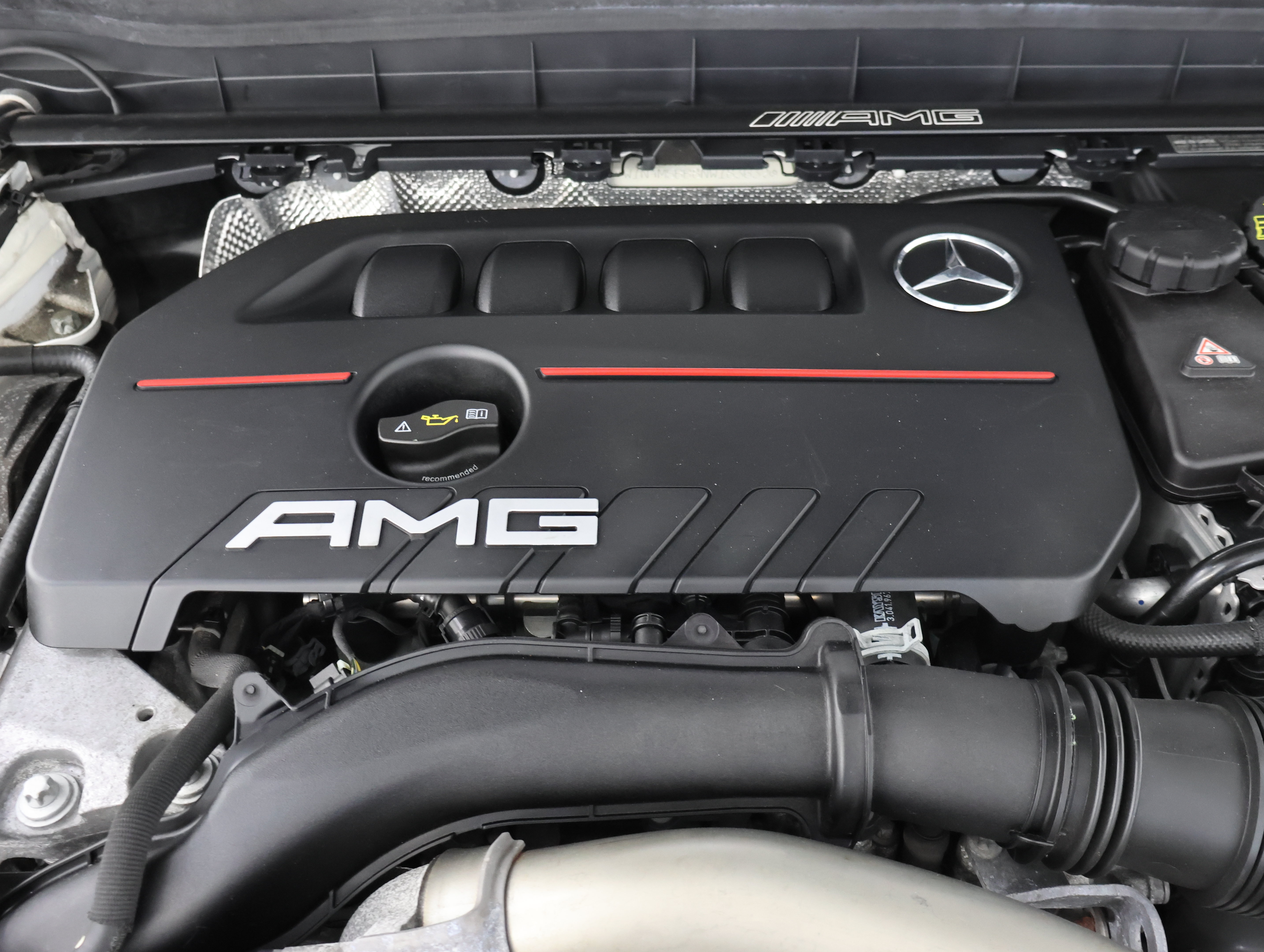 Used 2022 Mercedes-Benz GLB 35 AMG 4MATIC image 21