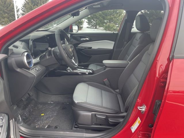 New 2026 Chevrolet Trax LT w/ Driver Confidence Package FWD image 11