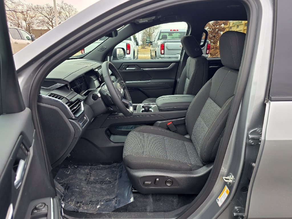 New 2026 GMC Acadia Elevation w/ Black Edition AWD/4WD image 16