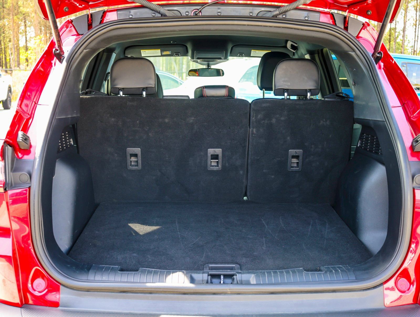 Used 2025 Ford Escape ST-Line image 9