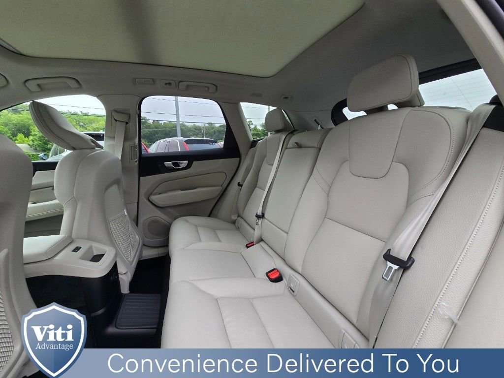 Used 2025 Volvo XC60 T8 Plus w/ Protection Package Premier image 12