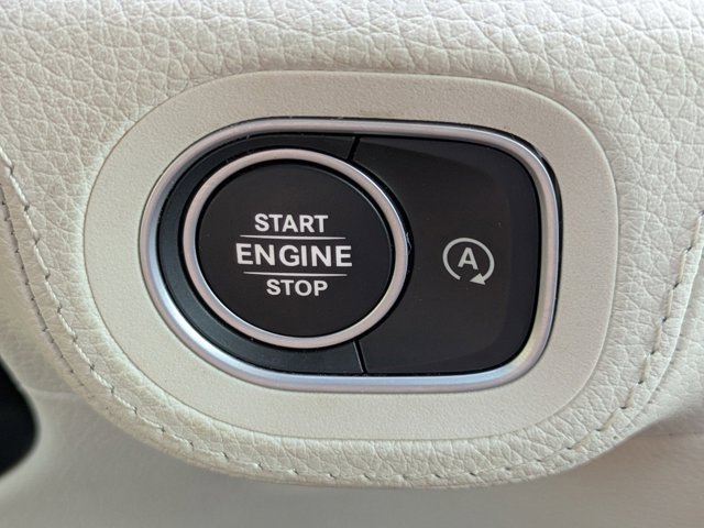 Used 2023 Mercedes-Benz GLS 580 4MATIC image 28