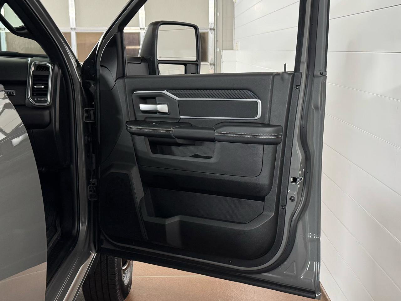 Used 2026 RAM 3500 Big Horn image 45