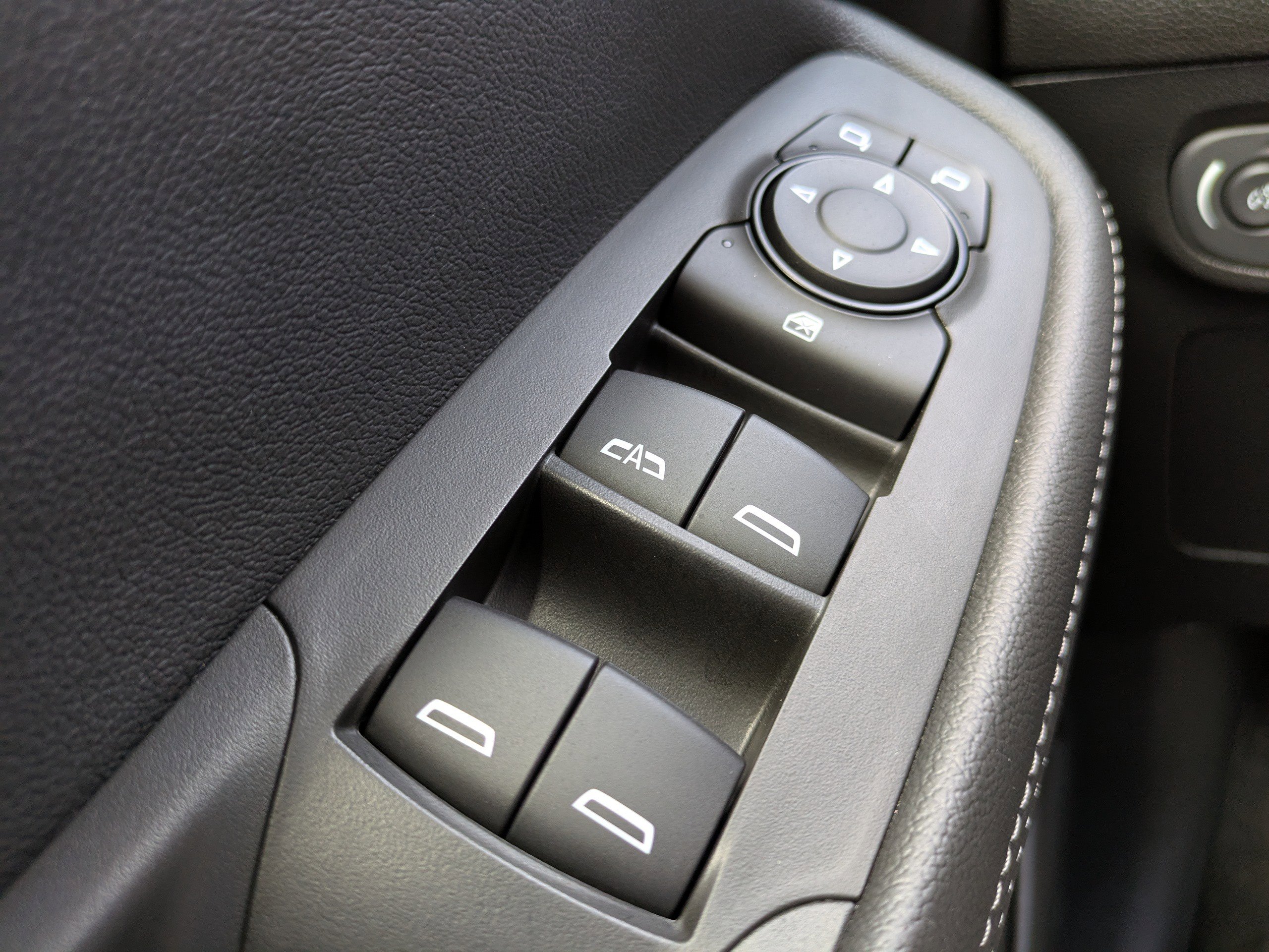 Used 2020 Buick Encore GX Select w/ Experience Buick Package image 20