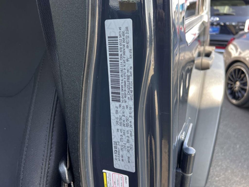 Used 2018 Jeep Wrangler Unlimited Sport S AWD/4WD image 17
