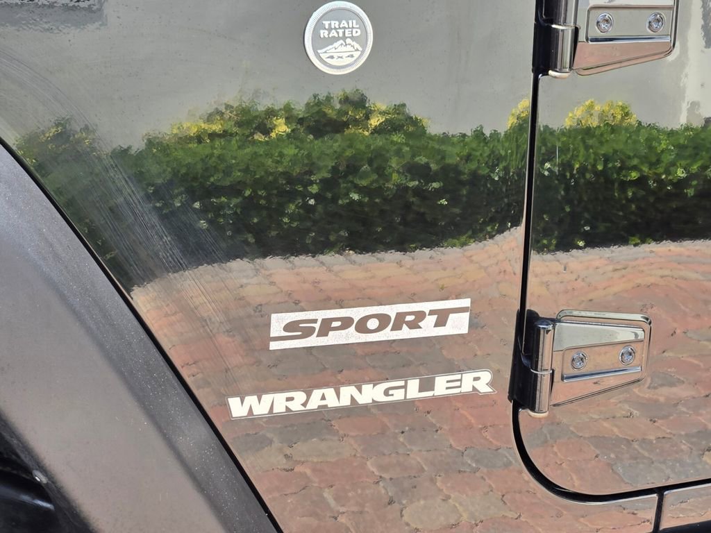 Used 2016 Jeep Wrangler Sport AWD/4WD image 11