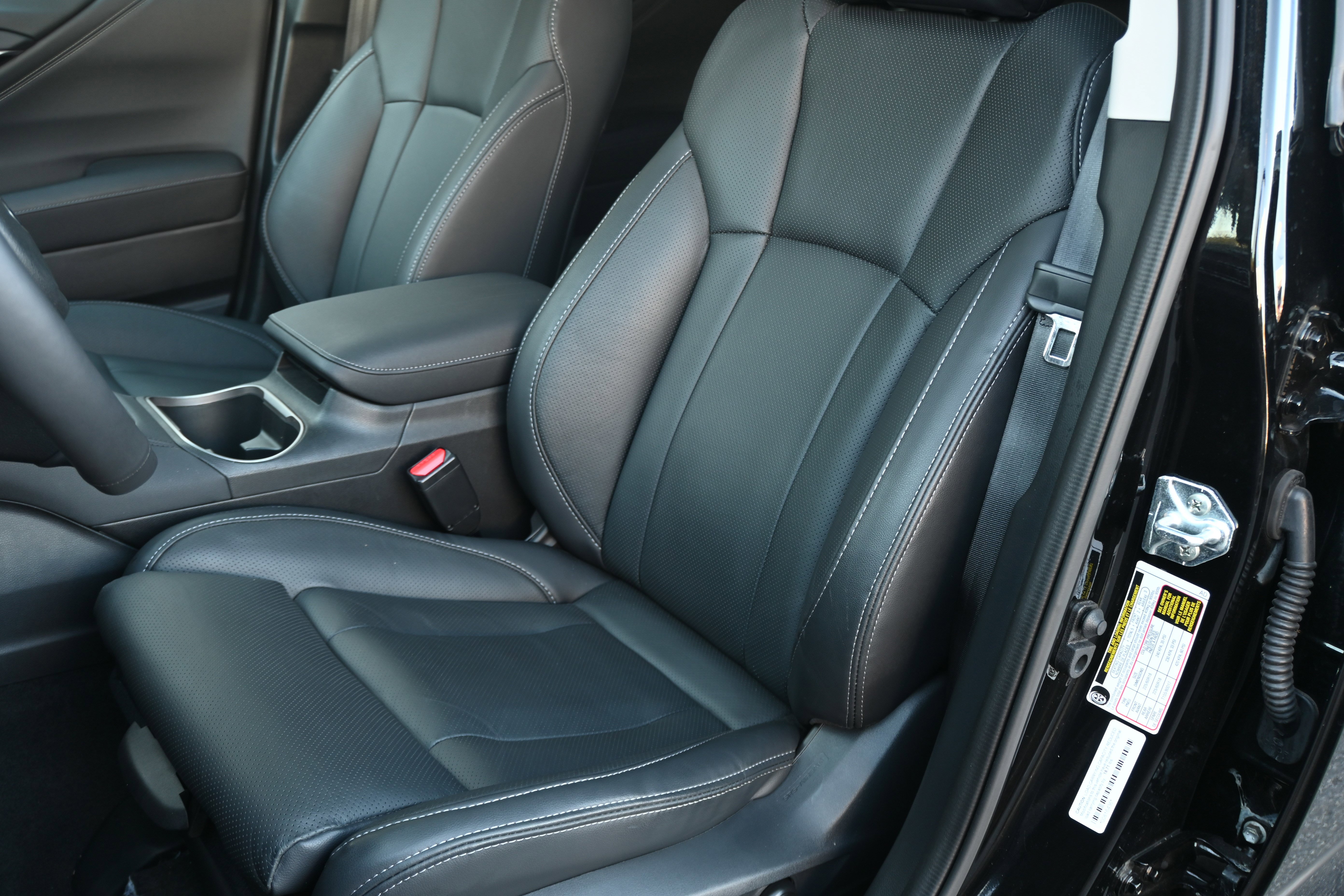 Certified 2025 Subaru Outback Touring XT image 16