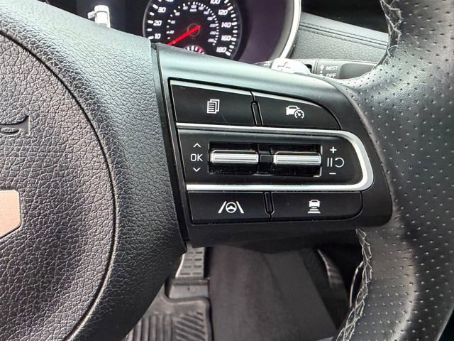 Used 2023 Kia Stinger GT-Line w/ Sun & Sound Package image 10