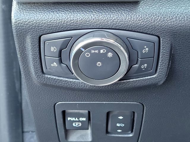 Used 2020 Ford F150 Lariat w/ Equipment Group 502A Luxury image 17