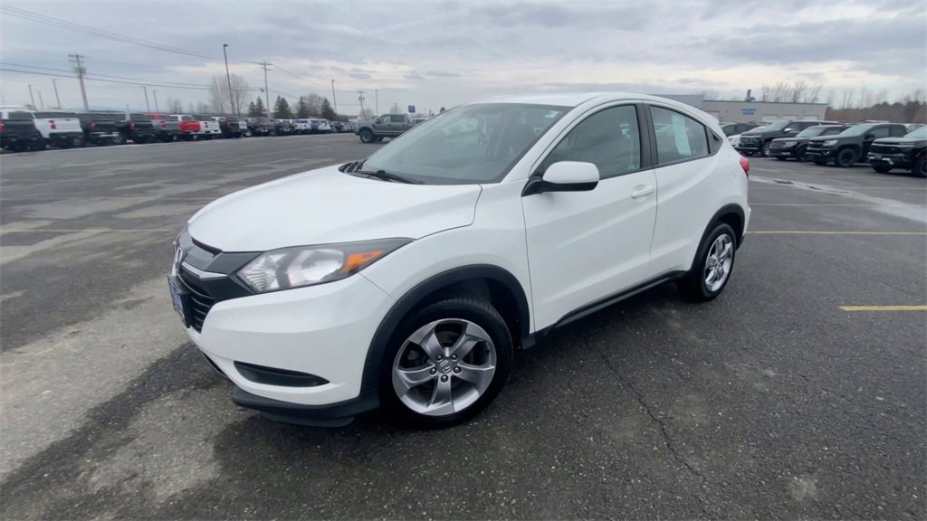 Used 2018 Honda HR-V LX image 4