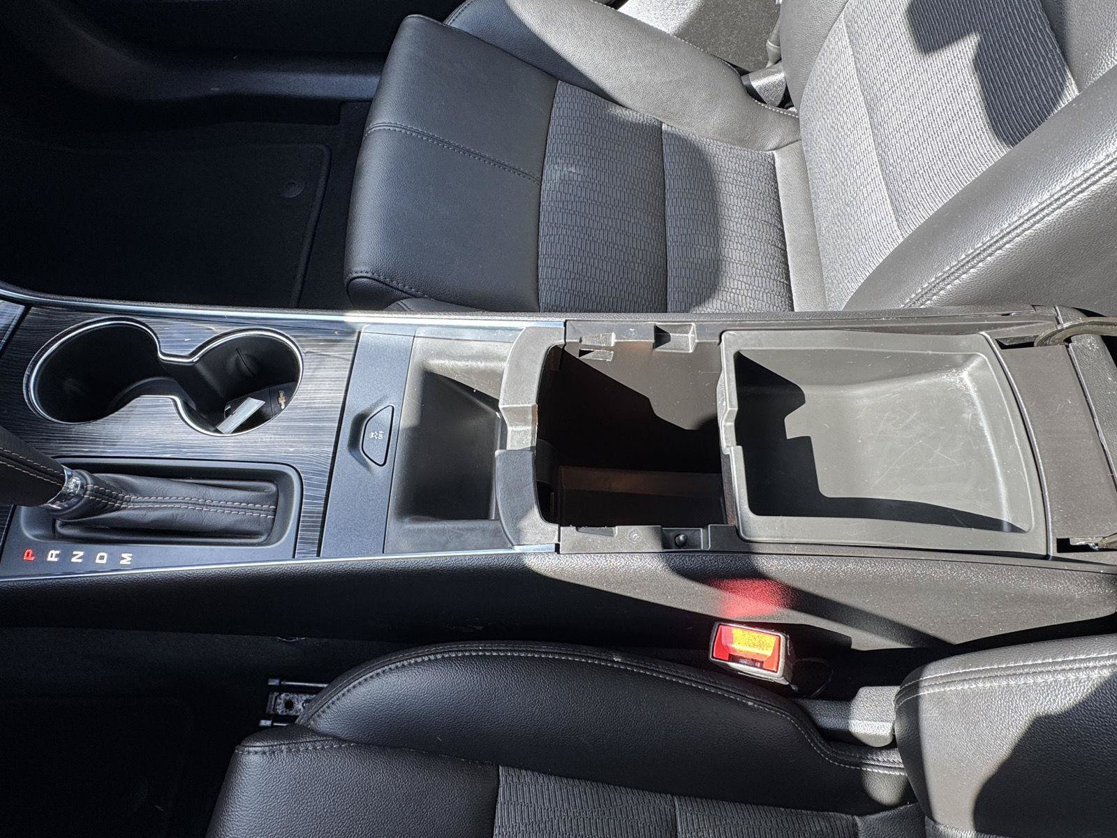 Used 2019 Chevrolet Impala LT FWD image 23