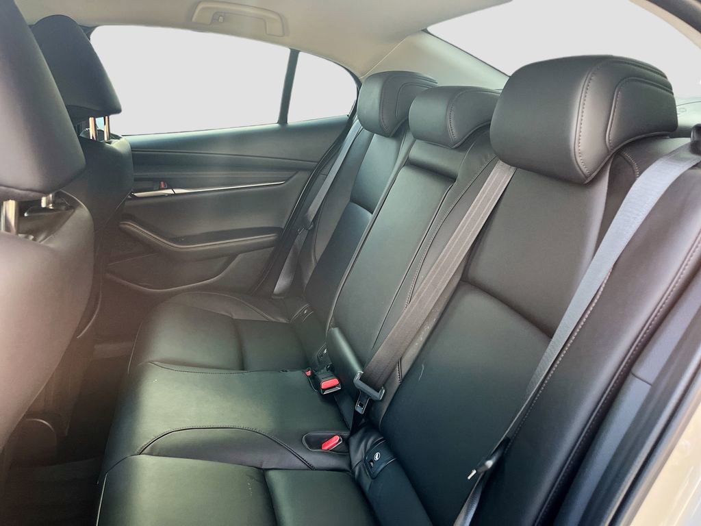 Used 2025 MAZDA MAZDA3 s image 23