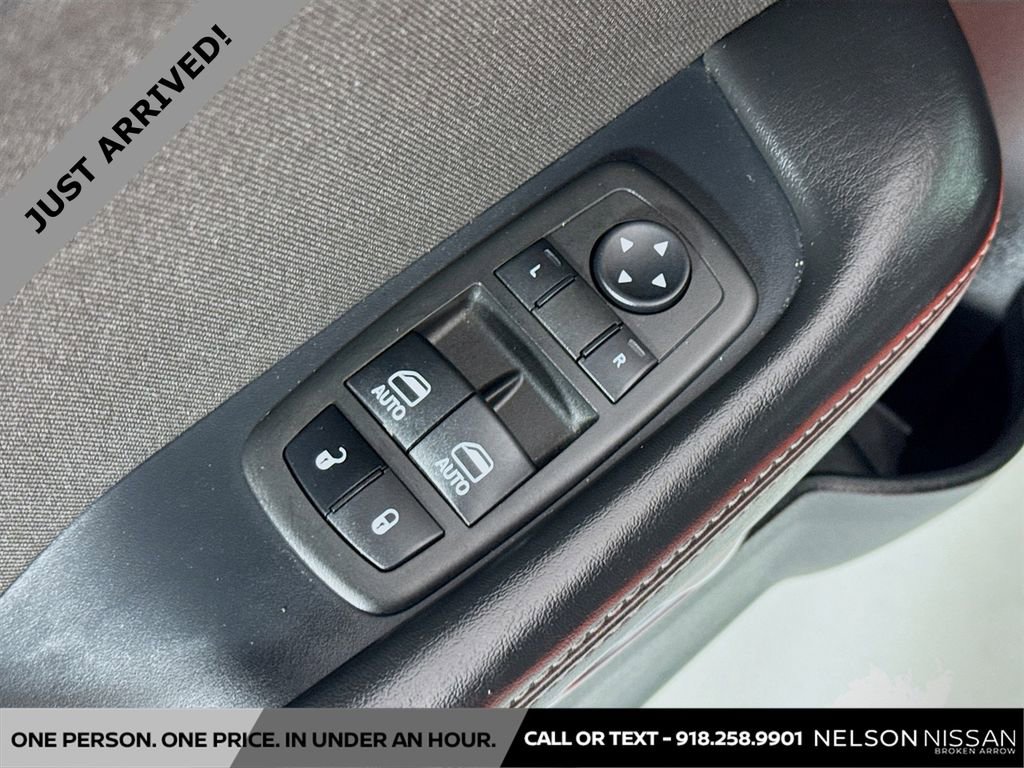Used 2023 Dodge Challenger SXT w/ Blacktop Package RWD image 17
