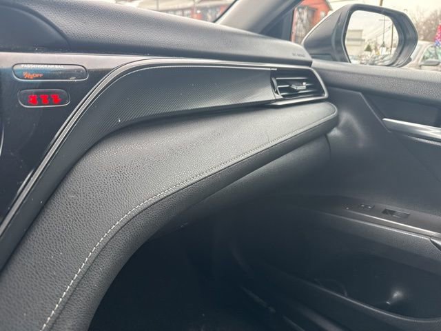 Used 2021 Toyota Camry SE image 15