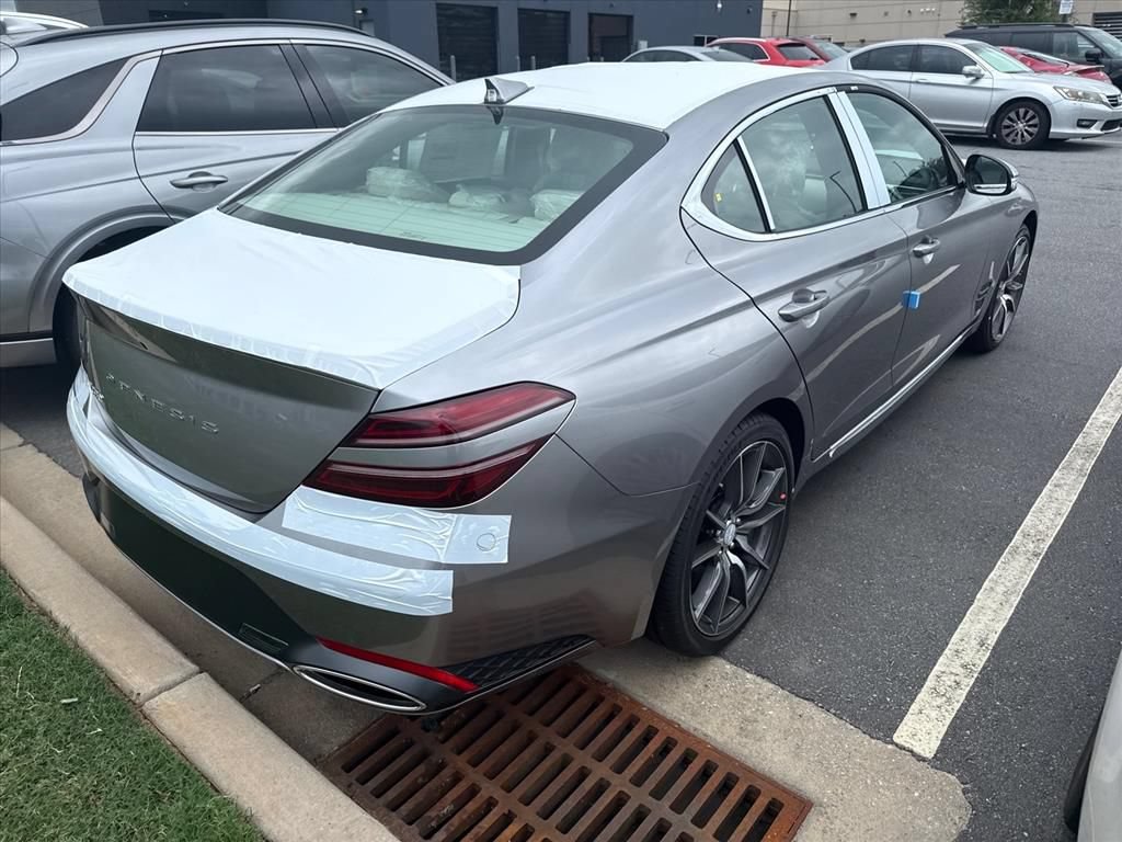 New 2026 Genesis G70 2.5T RWD image 2