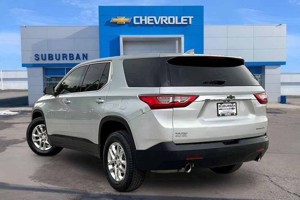 Used 2020 Chevrolet Traverse LS FWD image 3