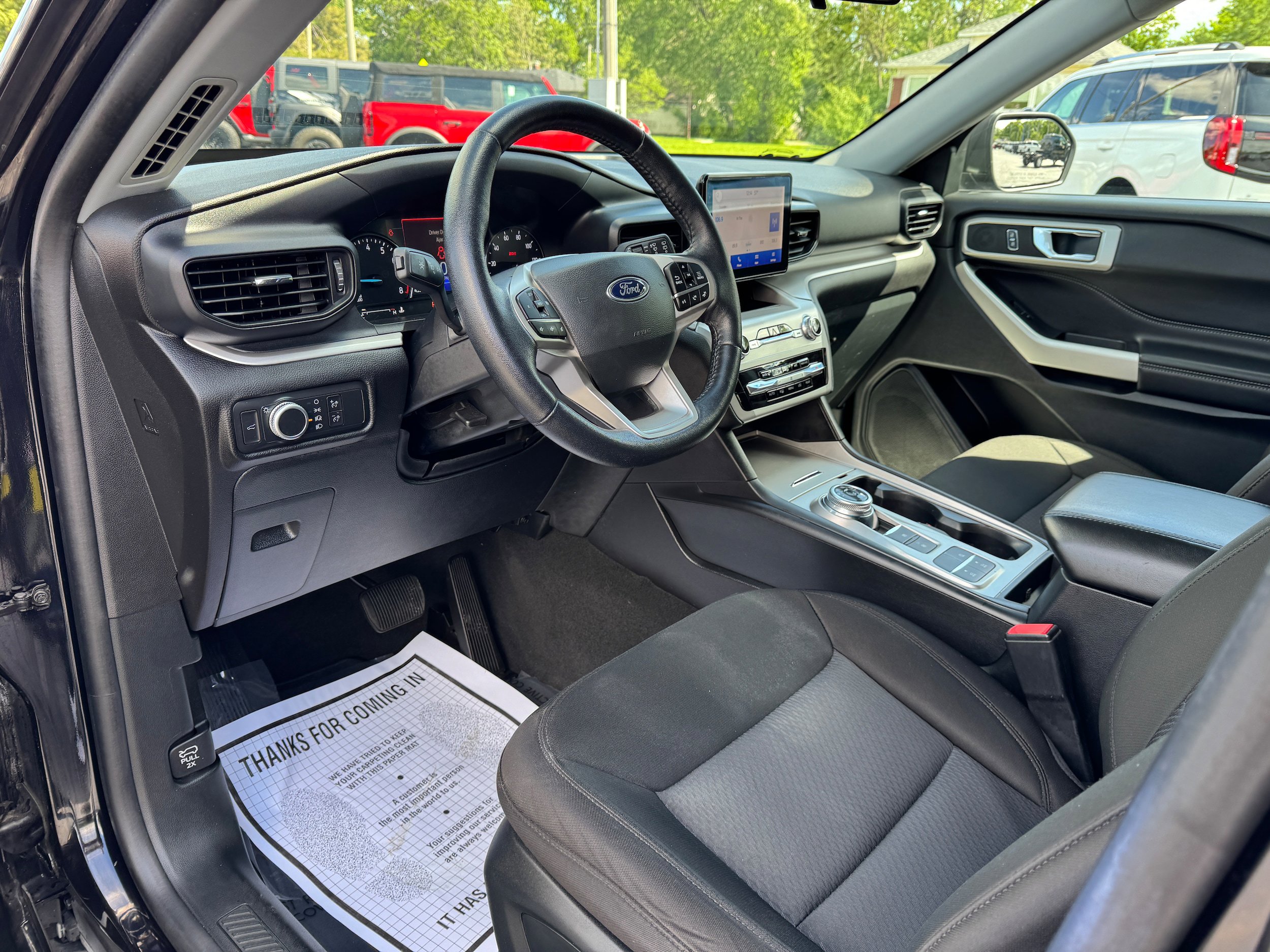 Used 2022 Ford Explorer XLT RWD image 11