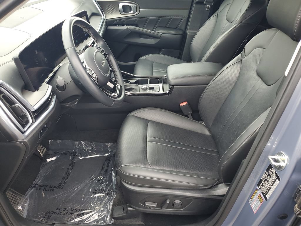 Used 2024 Kia Sorento SX FWD image 5