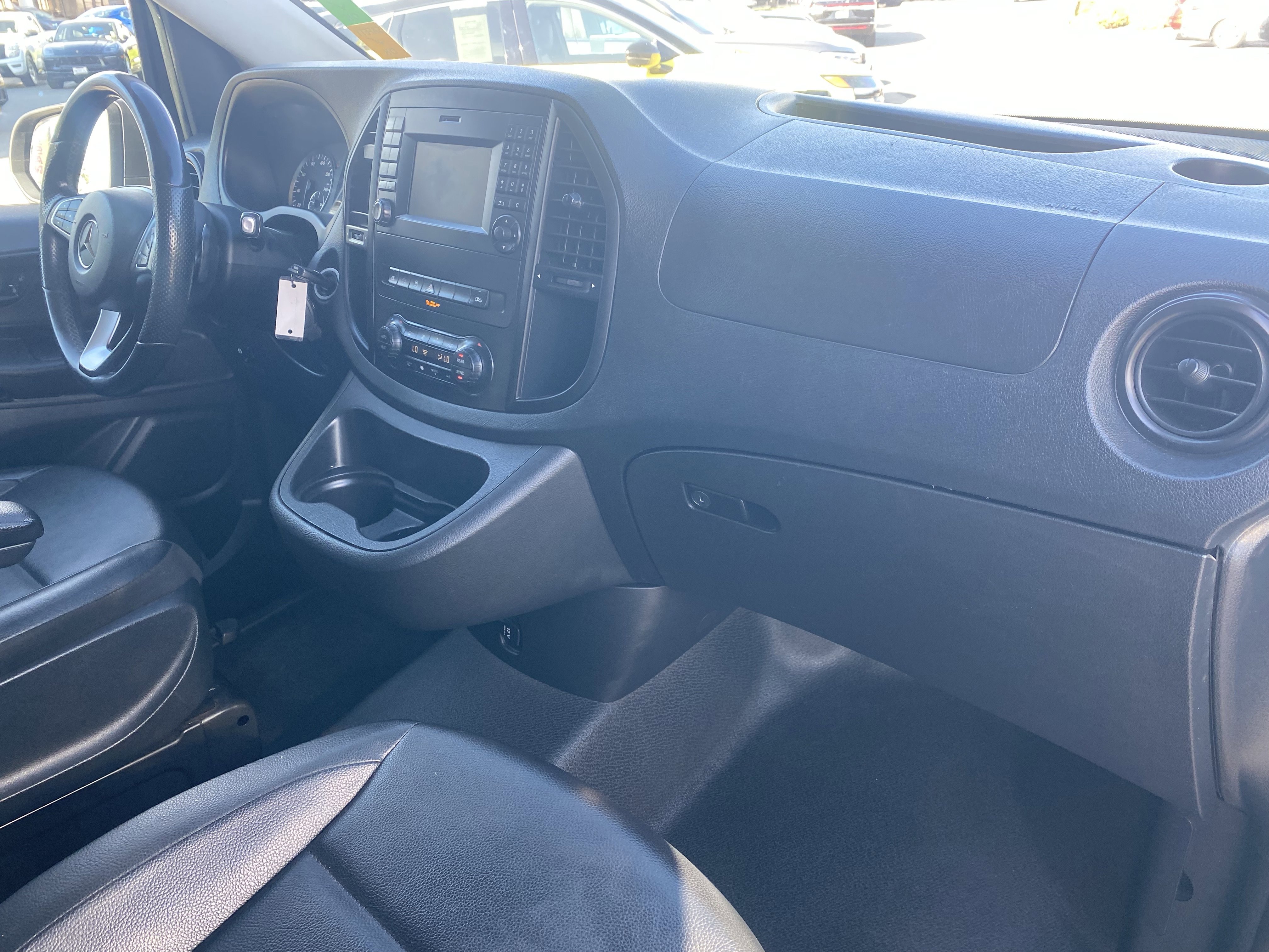 Used 2018 Mercedes-Benz Metris Passenger image 12