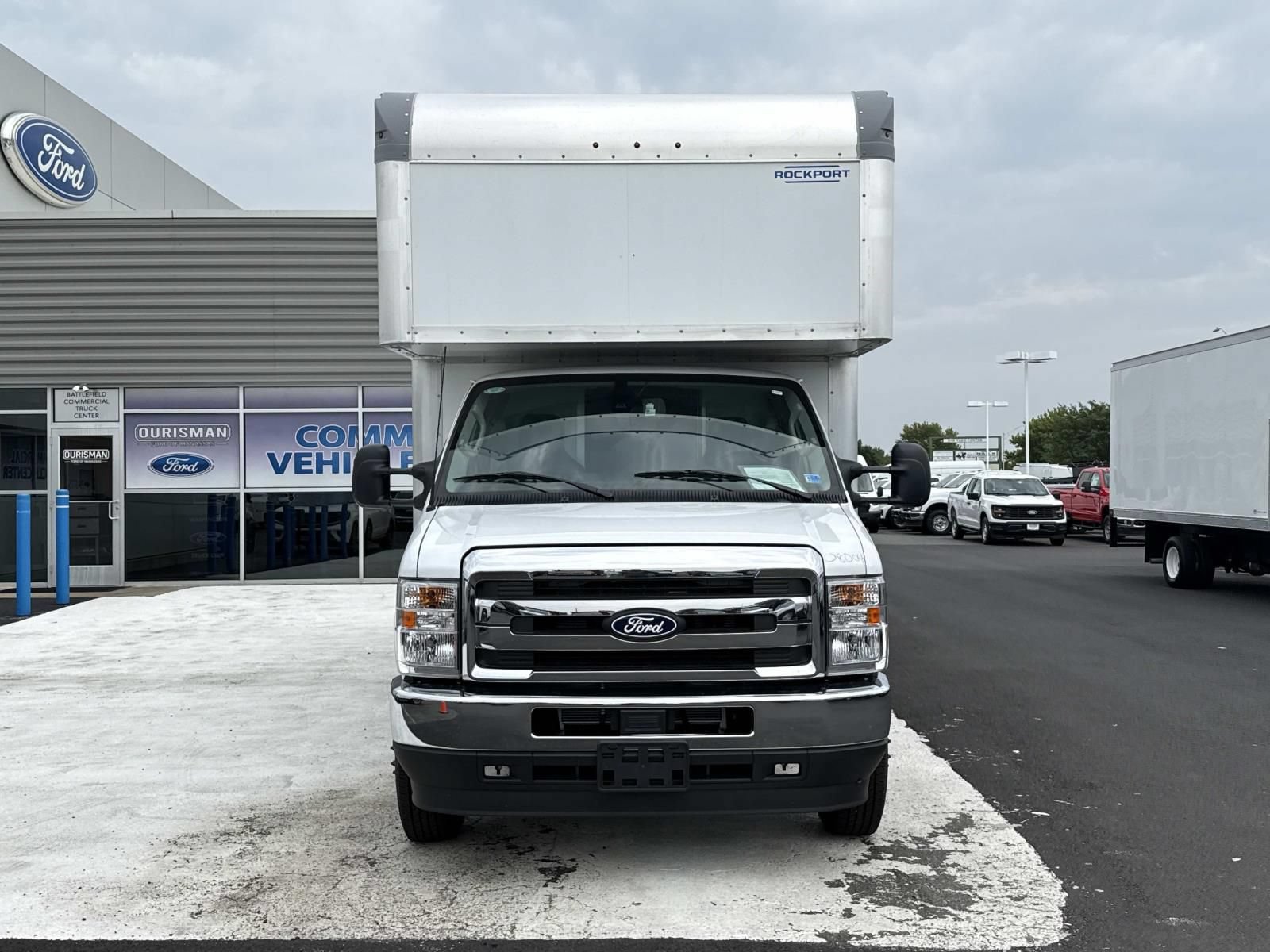 New 2027 Ford E-450 and Econoline 450 Super Duty w/ Power Equipment Group RWD image 8