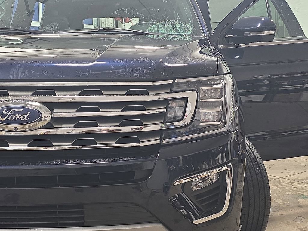 Used 2021 Ford Expedition Limited image 33