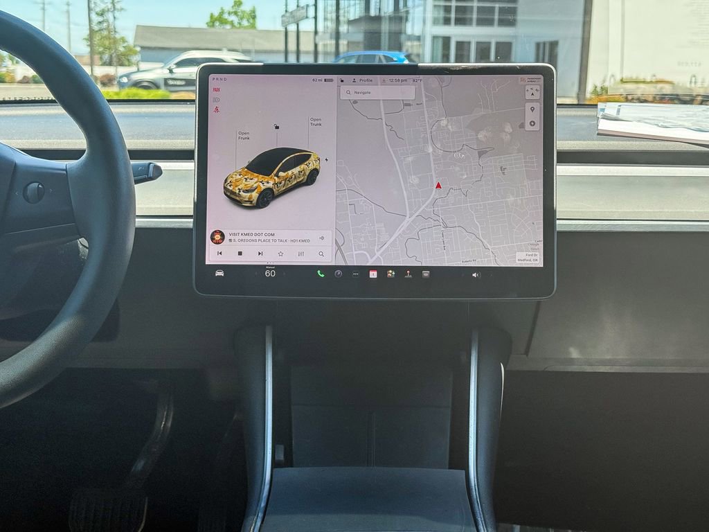 Used 2021 Tesla Model Y Long Range AWD/4WD image 12
