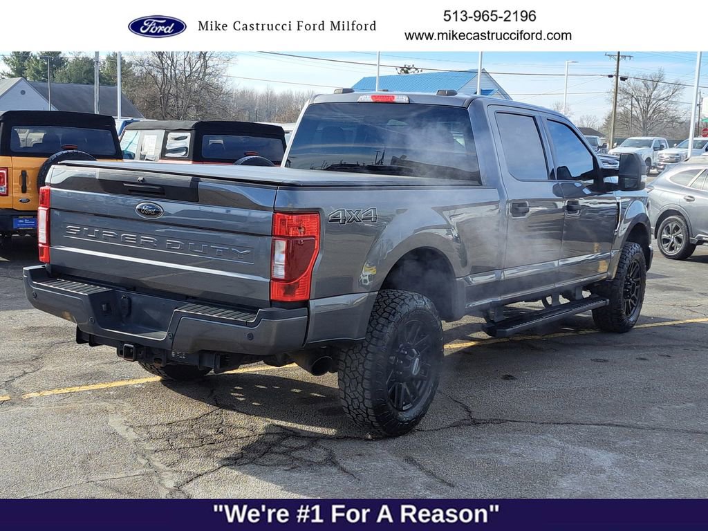 Used 2022 Ford F250 XLT w/ Black Appearance Package image 5