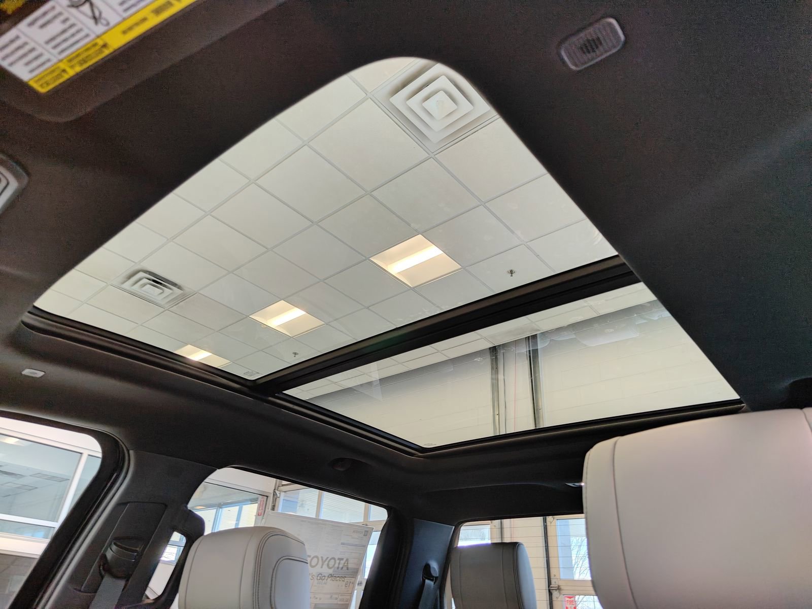 New 2026 Toyota Tundra Limited image 9