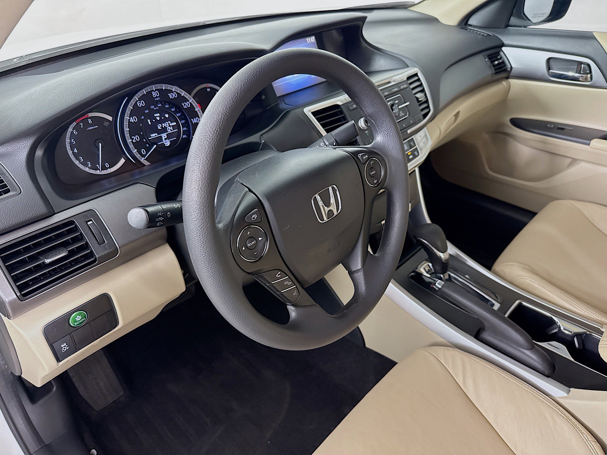 Used 2014 Honda Accord LX image 8
