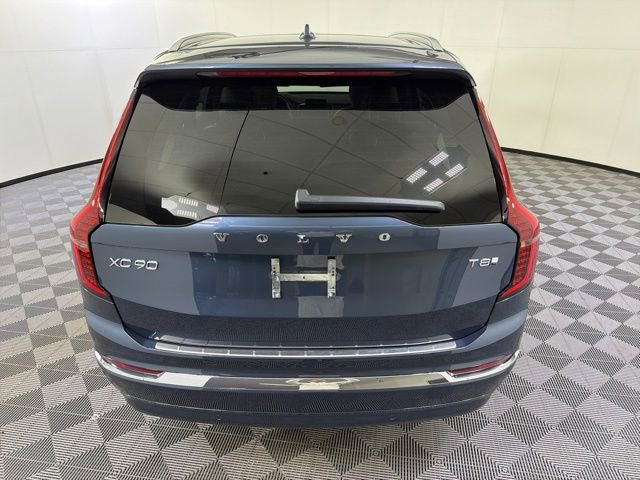Used 2025 Volvo XC90 T8 Ultra w/ Protection Package Premier AWD/4WD image 8