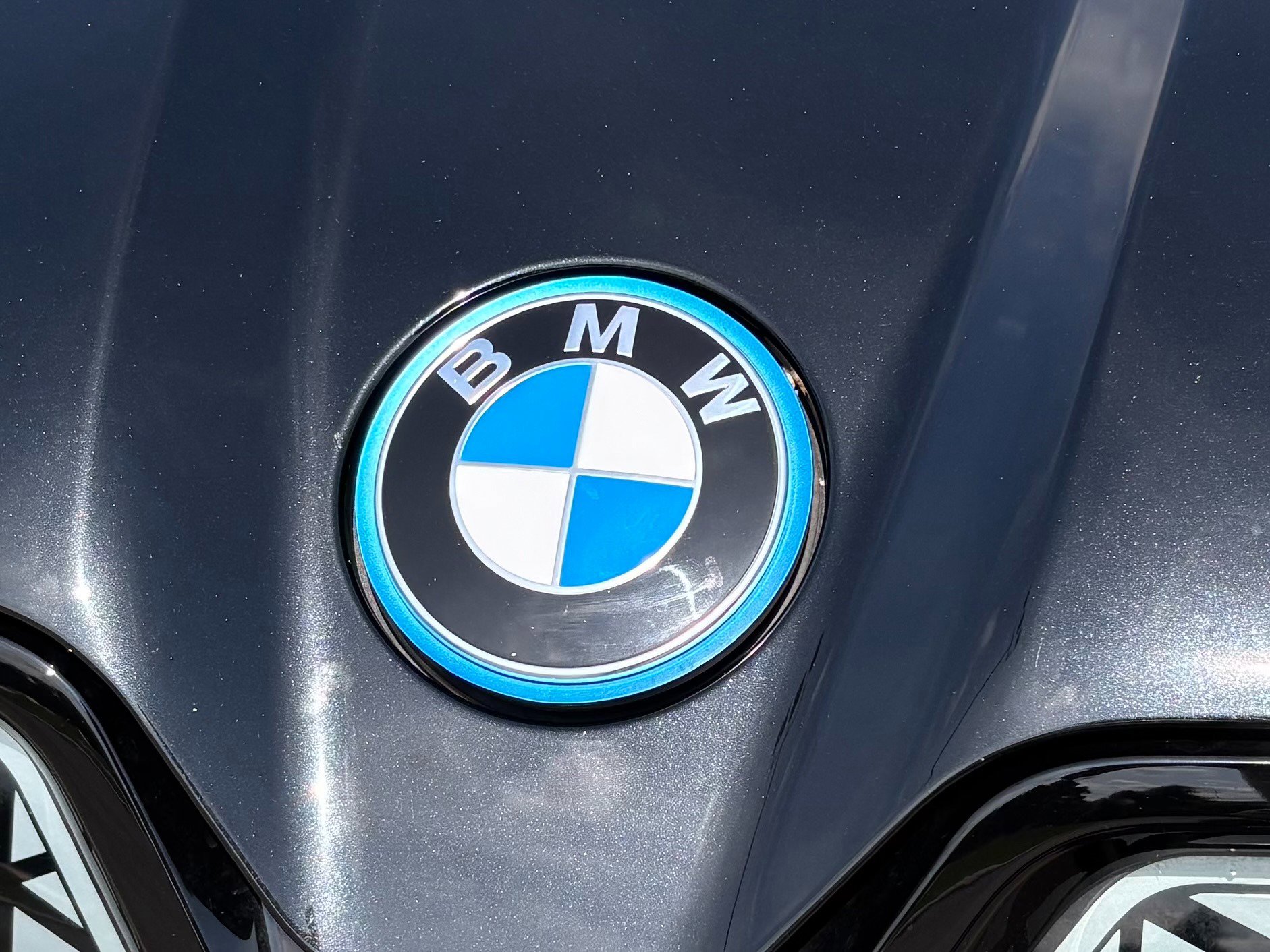 Used 2025 BMW iX xDrive50 AWD/4WD image 46