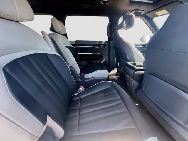 New 2026 Kia EV9 GT-Line AWD/4WD image 30
