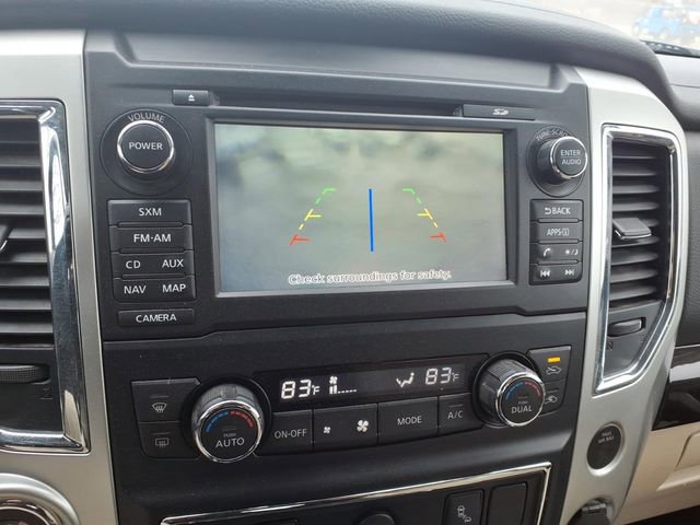 Used 2018 Nissan Titan SV w/ SV Convenience Package image 19