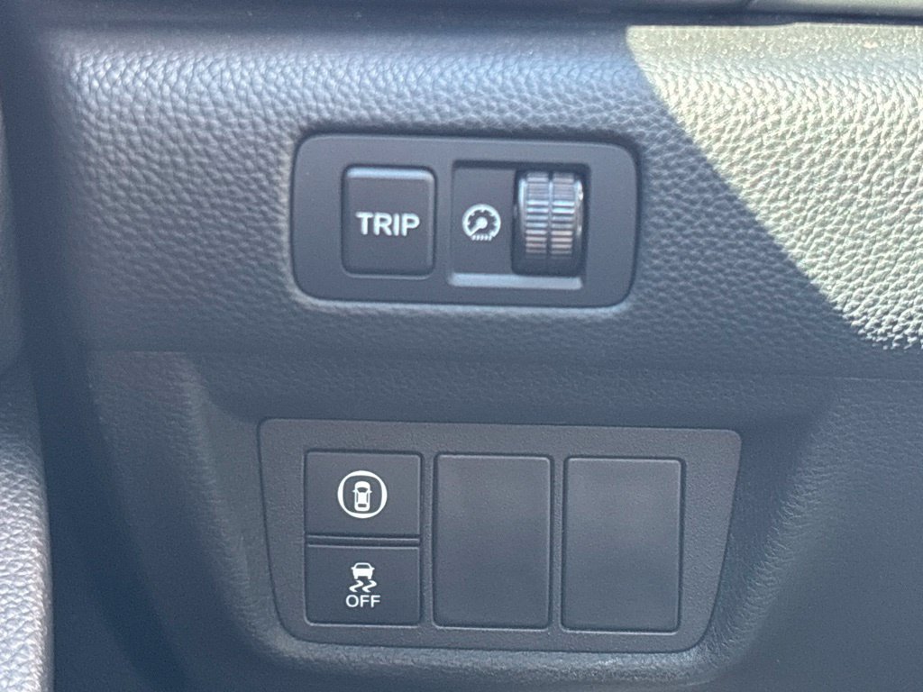 Used 2021 Honda Accord Sport image 25